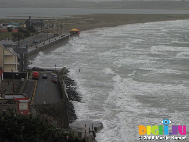 SX00331 Waves against Tramore Promenade